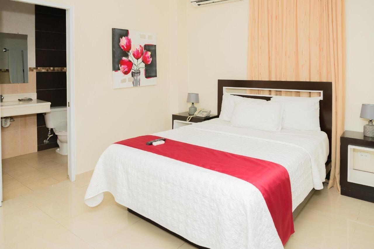 Hostal San Francisco De Asis Santo Domingo Buitenkant foto